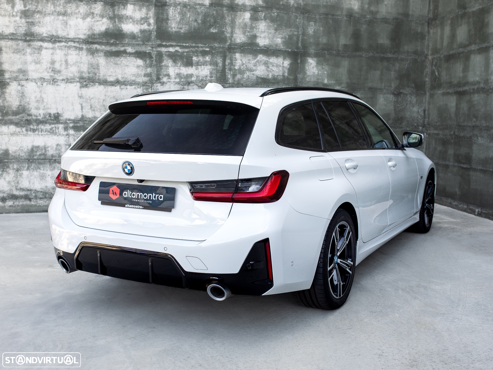 BMW 330 e Touring Pack M Auto - 11