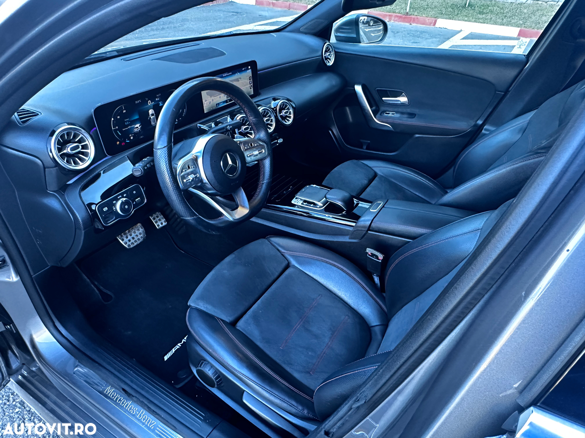 Mercedes-Benz A 180 d 7G-DCT AMG Line - 7