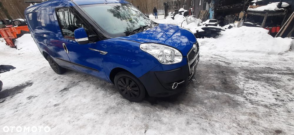 Fiat Doblo II Opel Combo D 2014 r  LAKIER 479/A Szyba przód   Zderzak Tył czujniki parkowania Maska Drzwi Błotnik Tylne drzwi  skrzydła Zbiorniczek spryskiwaczy - 6