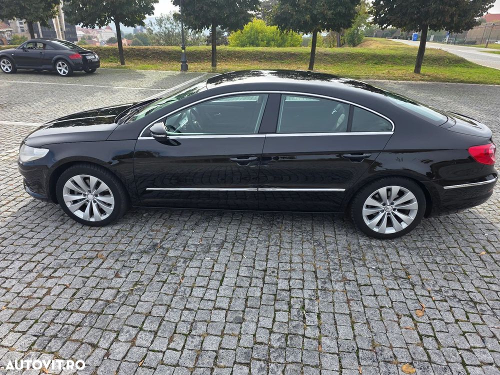 Volkswagen Passat CC - 10