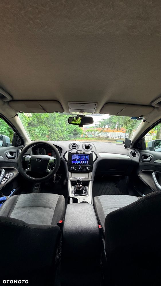 Ford Mondeo 2.0 TDCi Trend - 10