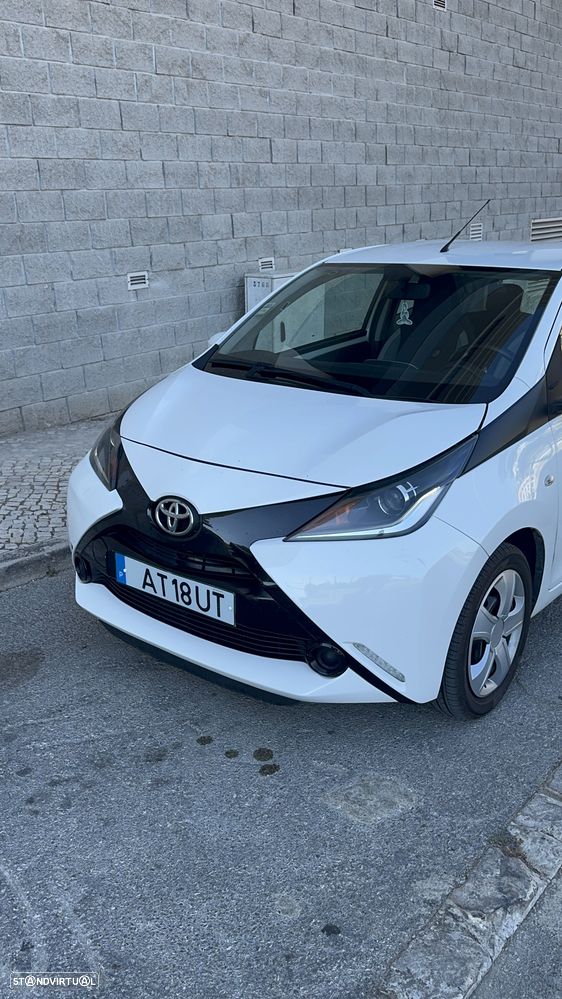 Toyota Aygo x - 7