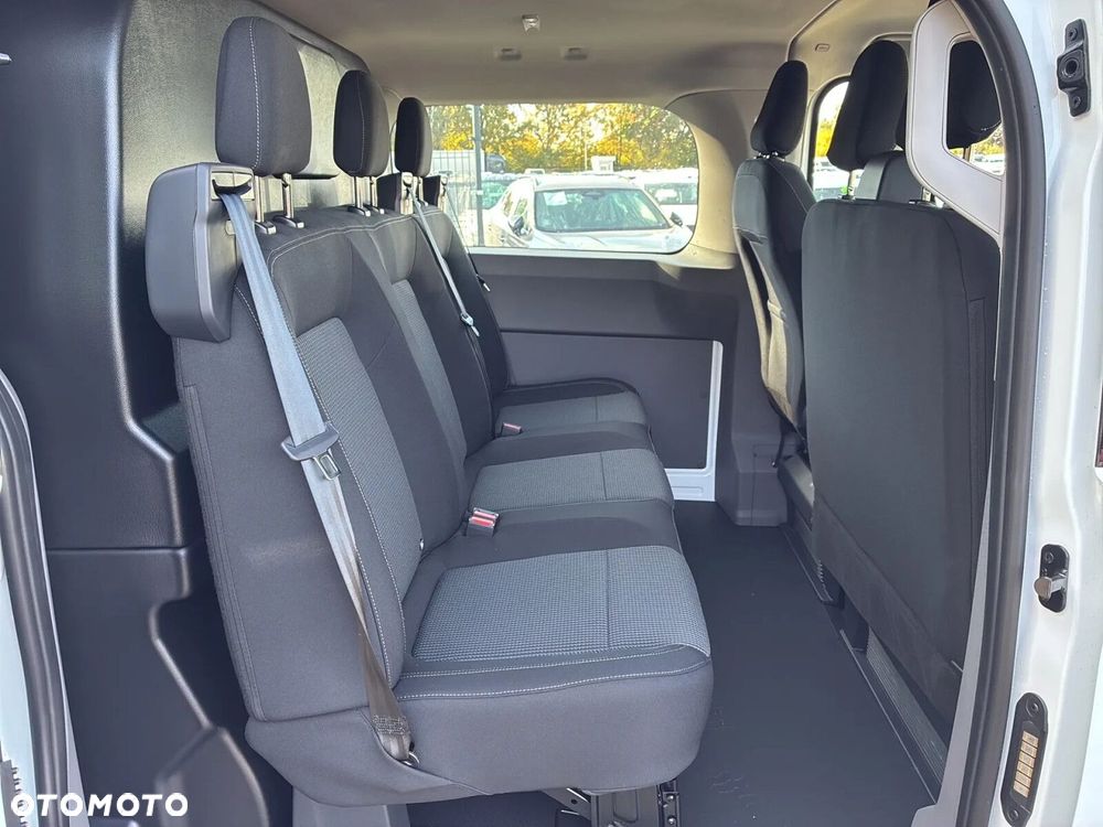 Volkswagen Transporter T7 EDITION PLUS Furgon/6-cio osob./(L2) 2.0 TDI 150KM, r.o. 3500 mm - 18