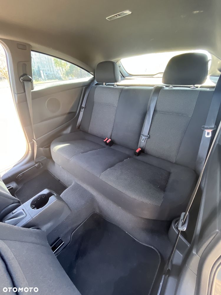Opel Astra 1.6 Sport - 16