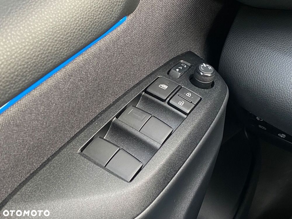 Toyota Yaris Hybrid 1.5 Premiere Edition - 29