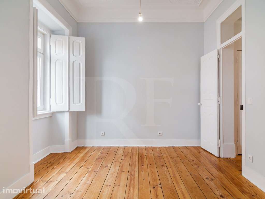 Apartamento T2+1 Reabilitado junto à Alameda - Lisboa - Grande imagem: 5/31