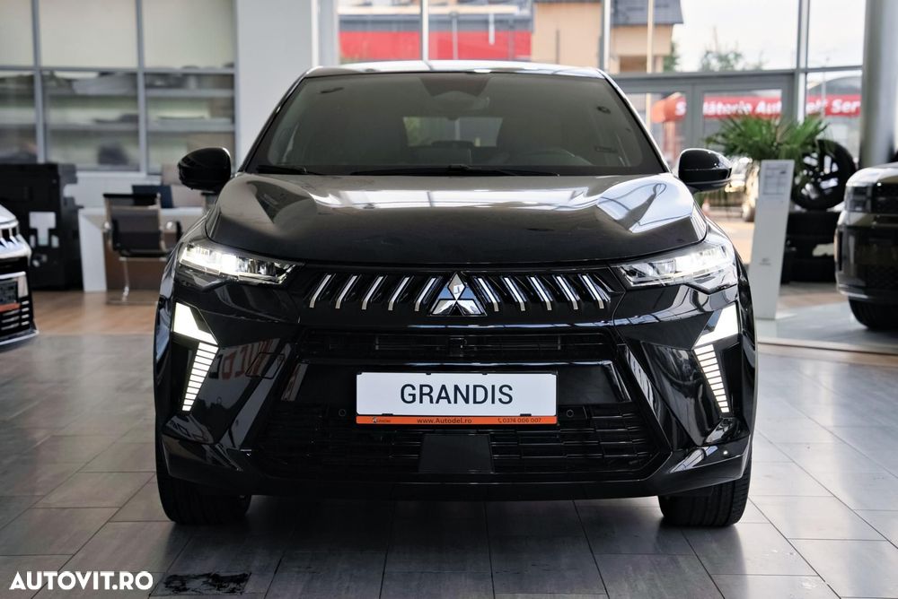 Mitsubishi Grandis - 3