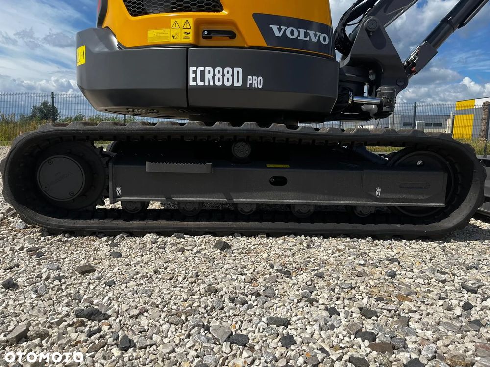 Volvo ECR88D nowa koparka dealer PL - 13