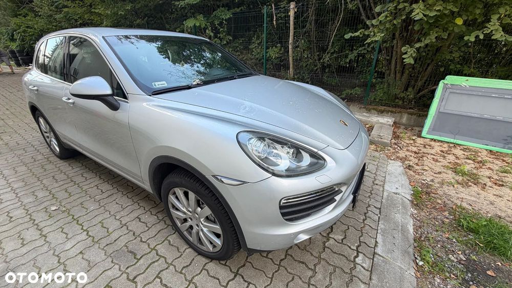 Porsche Cayenne - 4
