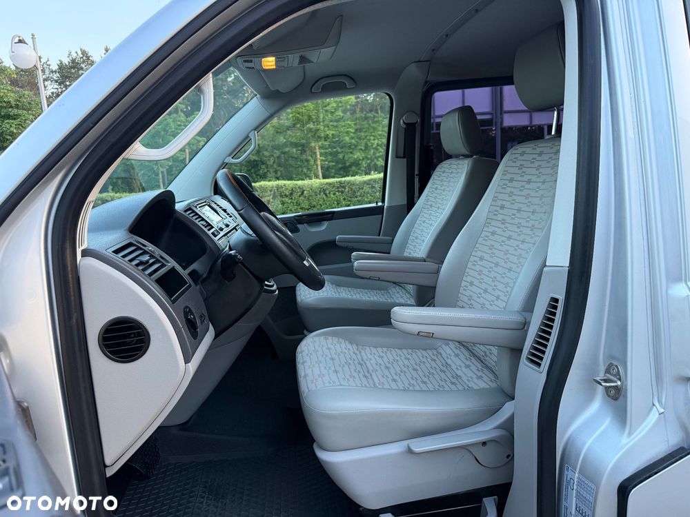 Volkswagen Transporter DSG BMT - 6