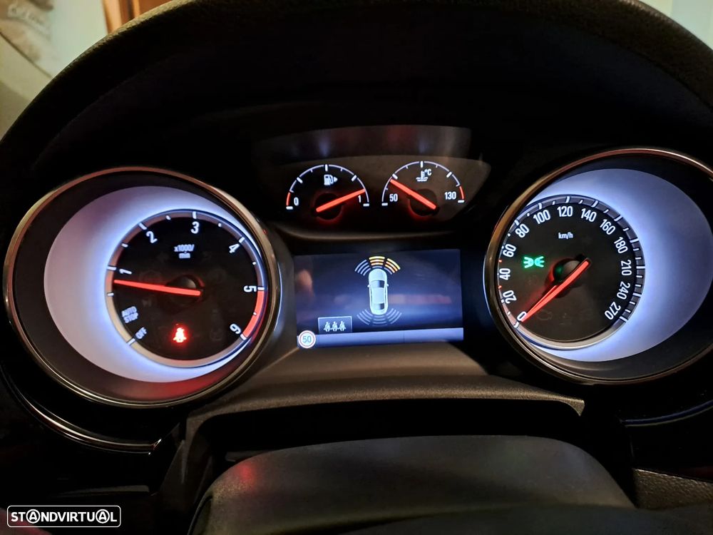 Opel Astra Sports Tourer 1.6 CDTI Innovation S/S - 37