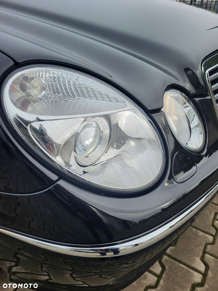Mercedes-Benz Klasa E 500 4-Matic T Avantgarde - 20