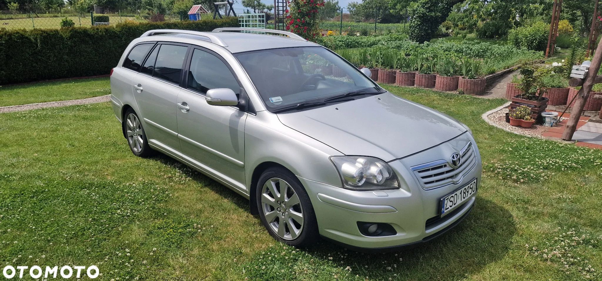 Toyota Avensis 2.0 D-4D Sol - 1
