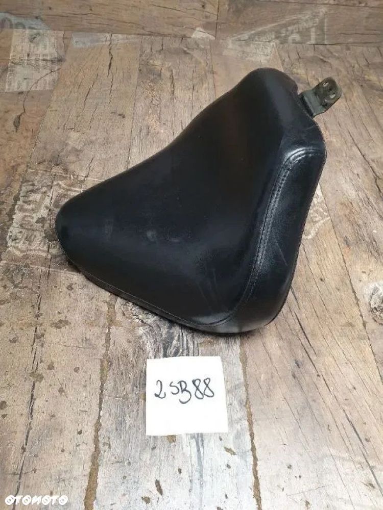 Siedzenie kierowcy Yamaha XVS1100 Drag Star Custom - 1