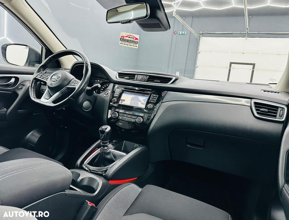 Nissan Qashqai 1.2 DIG-T N-Vision - 22