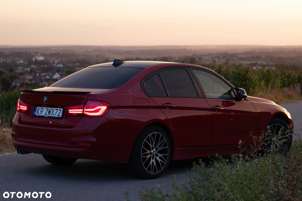 BMW Seria 3 320d - 8