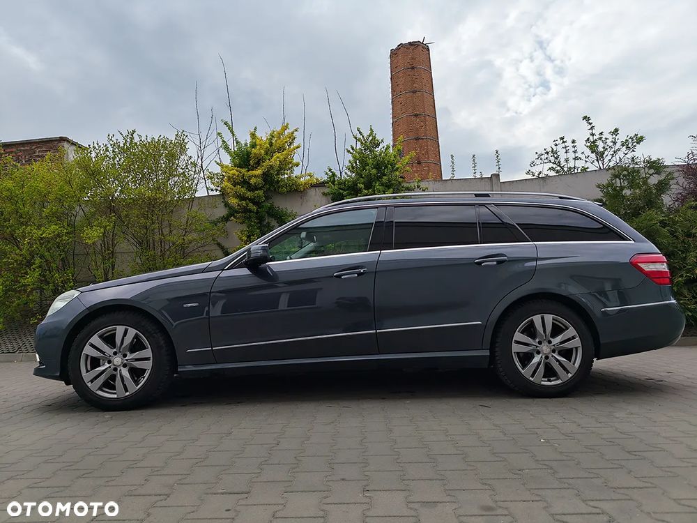 Mercedes-Benz Klasa E 350 CDI DPF BlueEFFICIENCY 7G-TRONIC Avantgarde - 3
