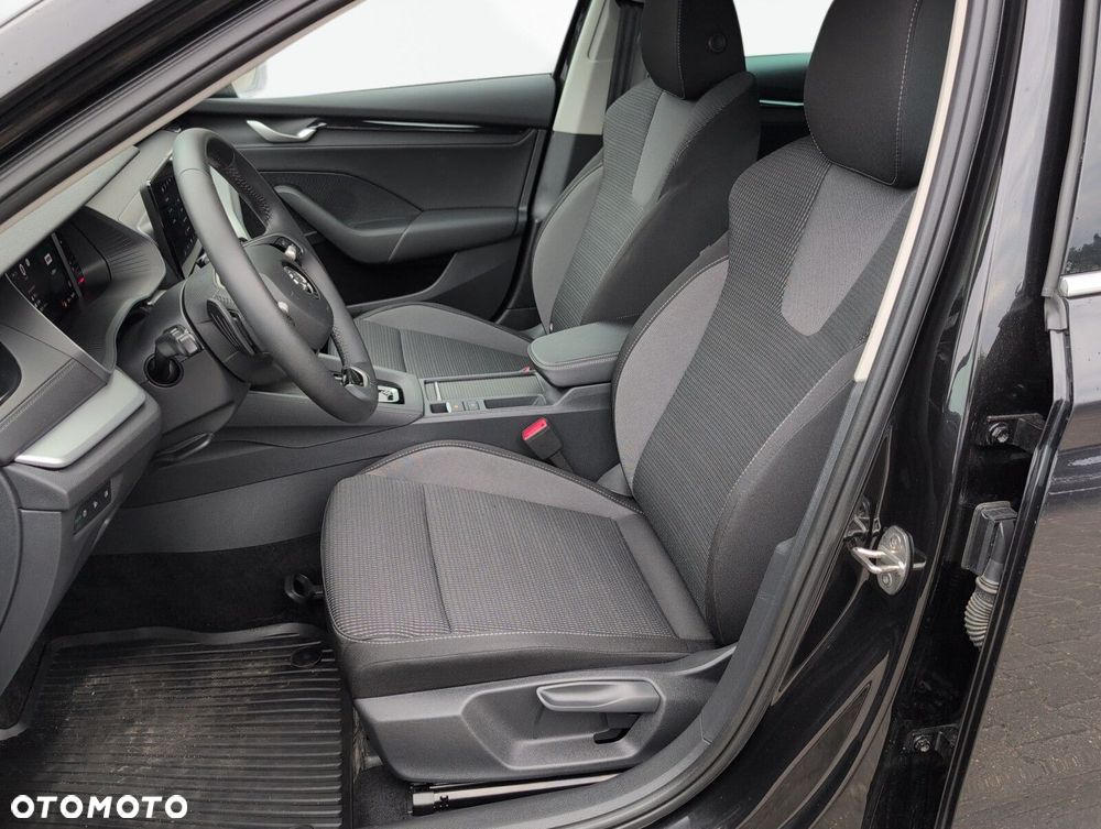 Skoda Octavia 1.5 TSI mHEV Selection DSG - 18