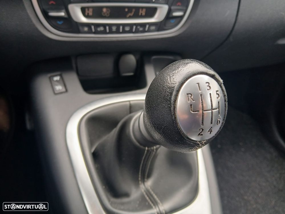 Renault Scénic 1.5 dCi Bose Edtion SS - 14