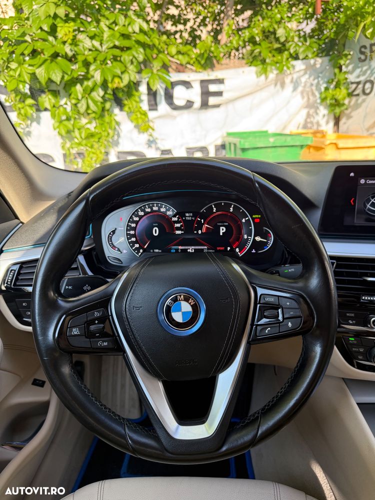 BMW Seria 5 520d Efficient Dynamics Edition Aut. - 8