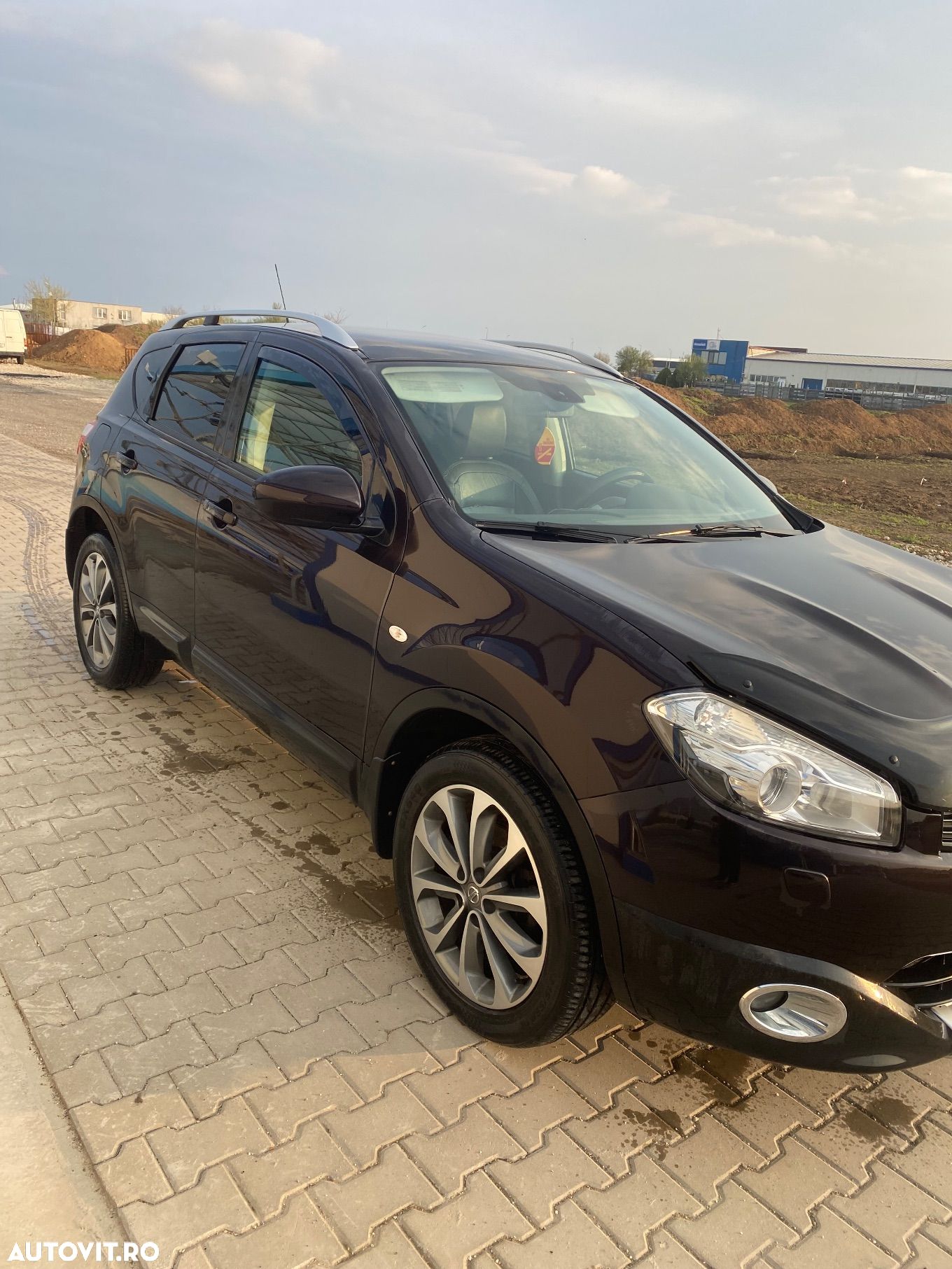 Nissan Qashqai - 1