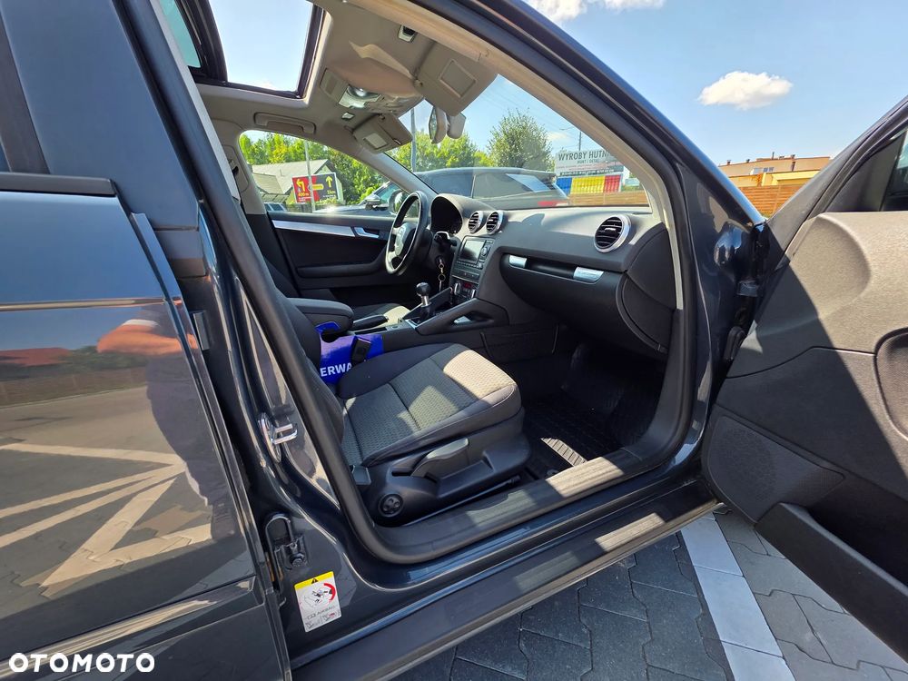 Audi A3 Sportback 1.8 TFSI Quattro Attraction - 6