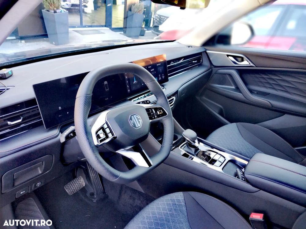 MG HS 1.5 T-GDi 7DCT Excite - 13