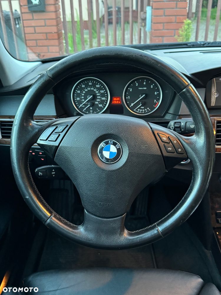 BMW Seria 5 535i Modern Line - 23