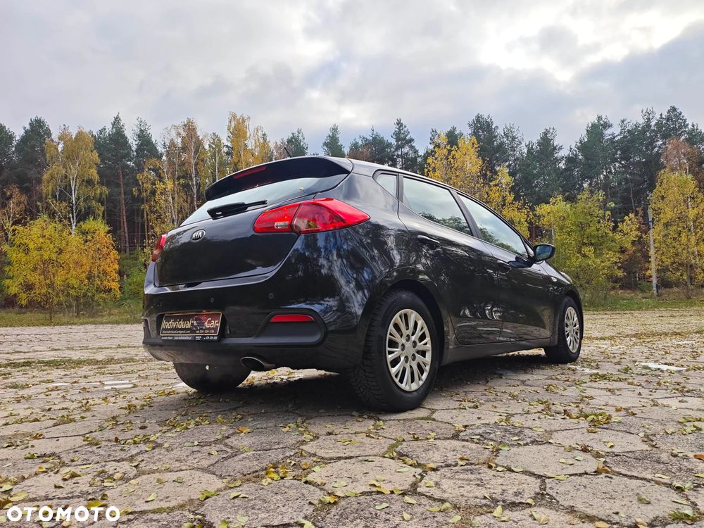 Kia Ceed 1.4 CVVT Attract plus - 15