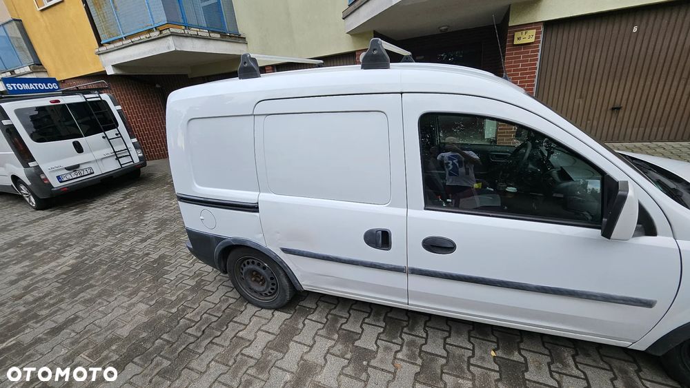 Opel Combo - 4