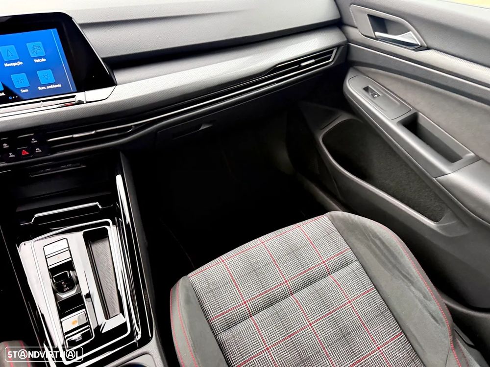 VW Golf 2.0 TSI GTI DSG - 20