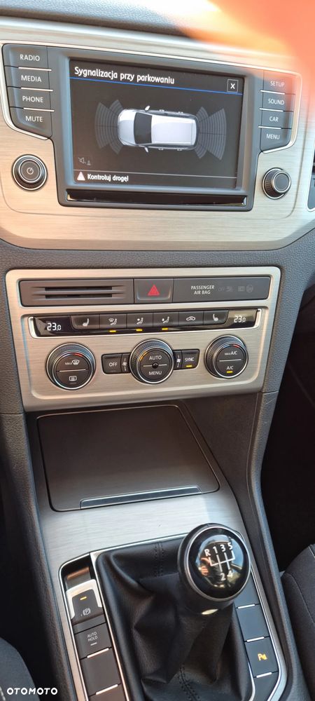 Volkswagen Golf Sportsvan - 14