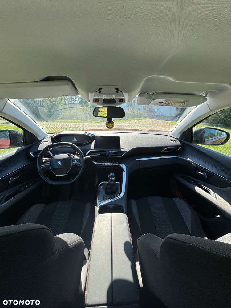 Peugeot 3008 1.2 PureTech Active S&S - 11