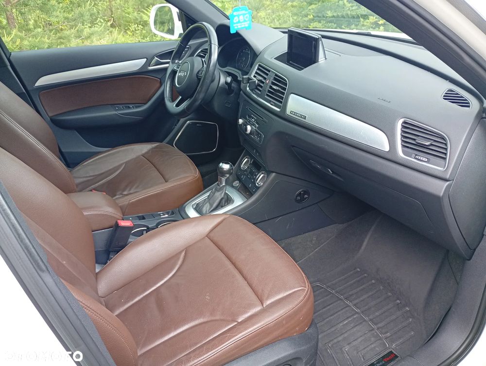 Audi Q3 - 24