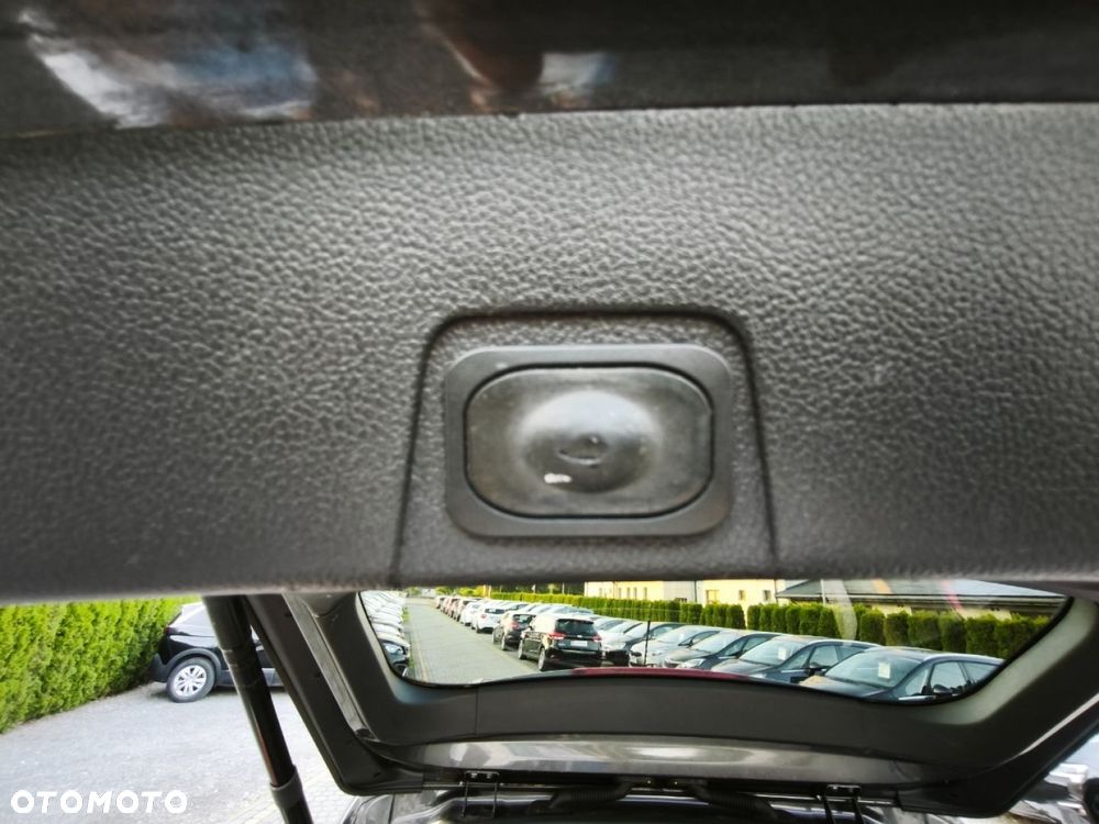 Ford Grand C-MAX - 23
