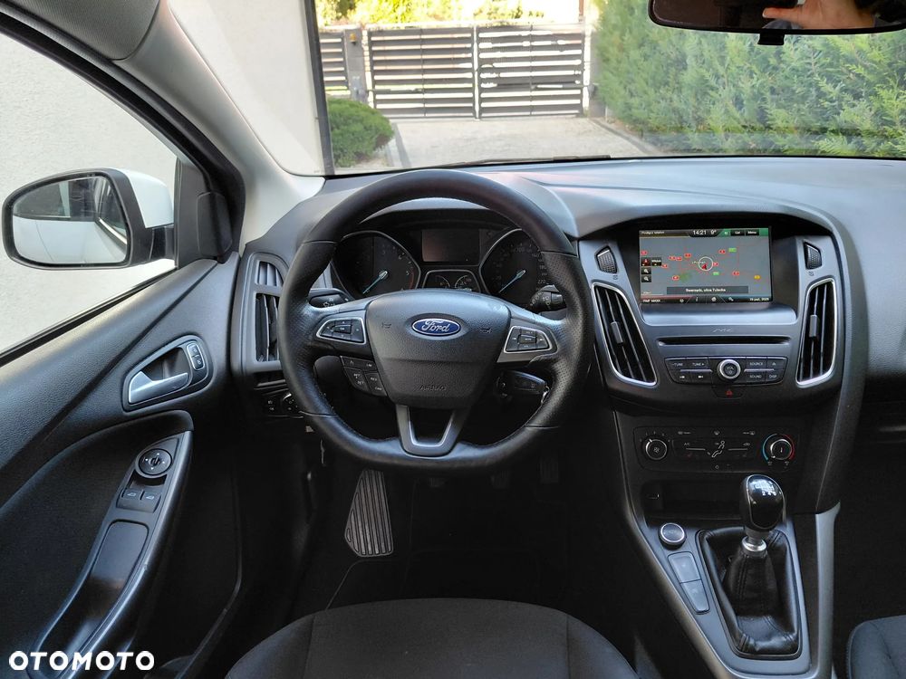 Ford Focus - 17