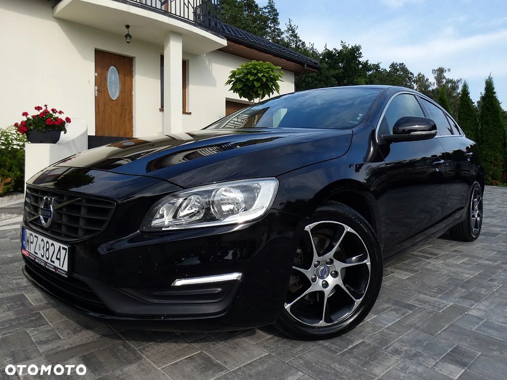 Volvo S60 D4 R-Design Summum - 26