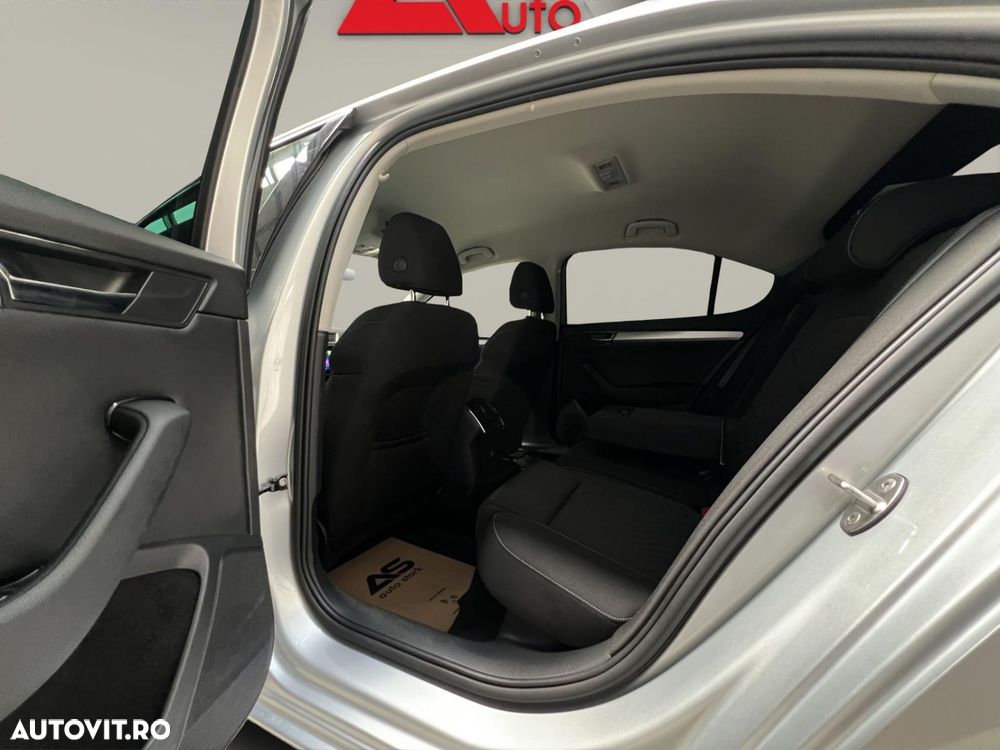 Skoda Superb 1.5 TSI ACT DSG Ambition - 18