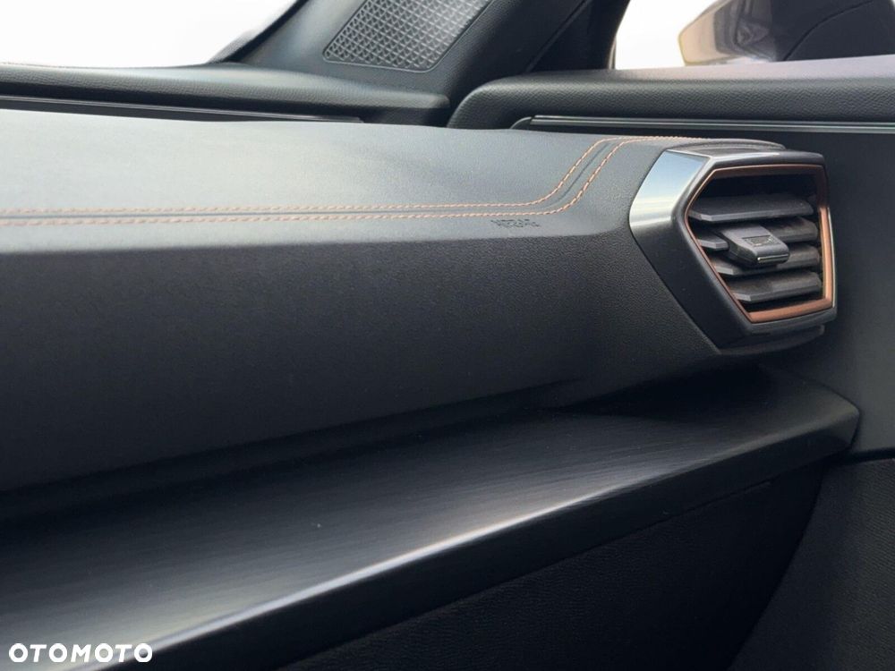 Cupra Formentor 1.5 TSI DSG - 31