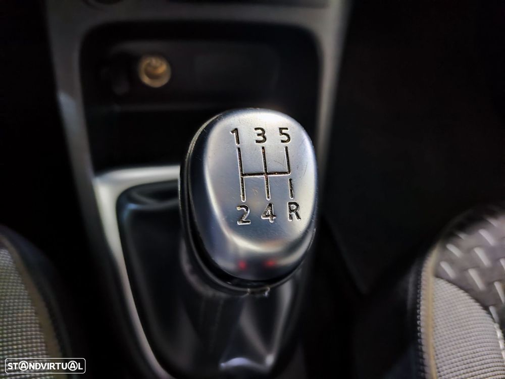Renault Captur 1.5 dCi Exclusive - 24