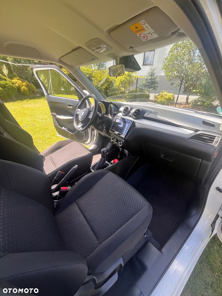 Suzuki Swift 1.2 Dualjet Hybrid CVT Comfort - 14