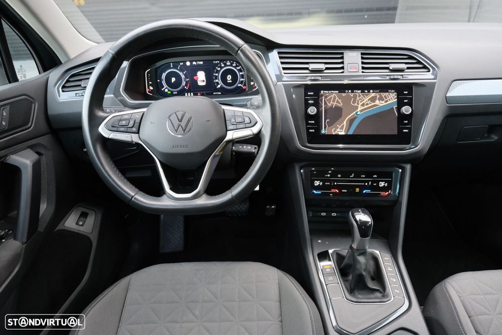 VW Tiguan - 13