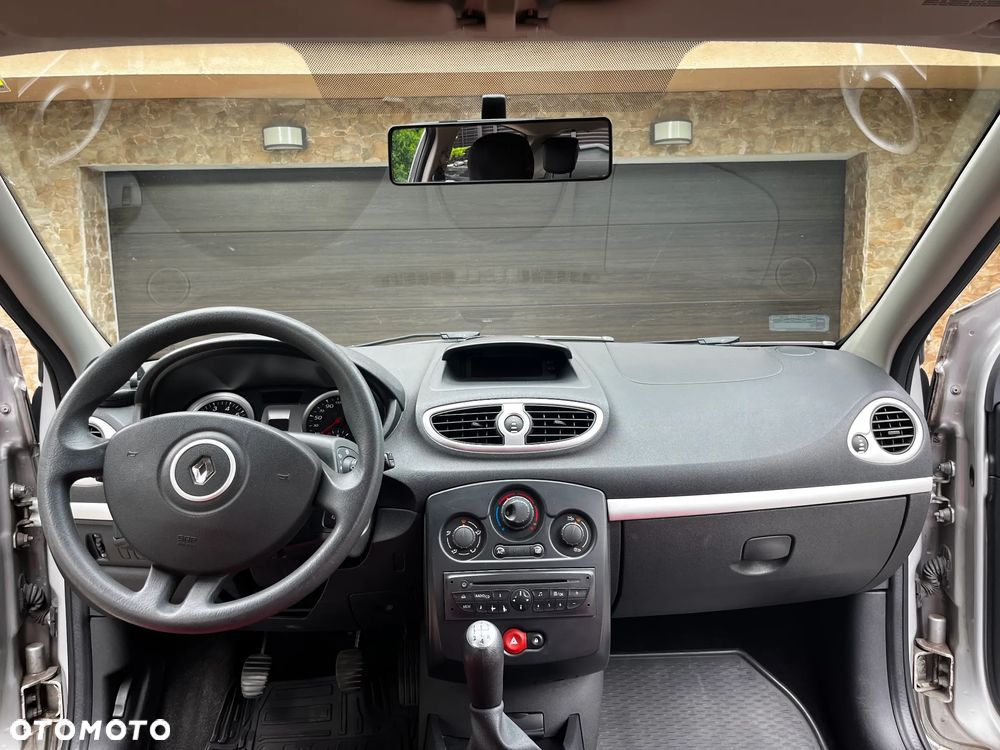 Renault Clio 1.2 16V Alize Euro5 - 12