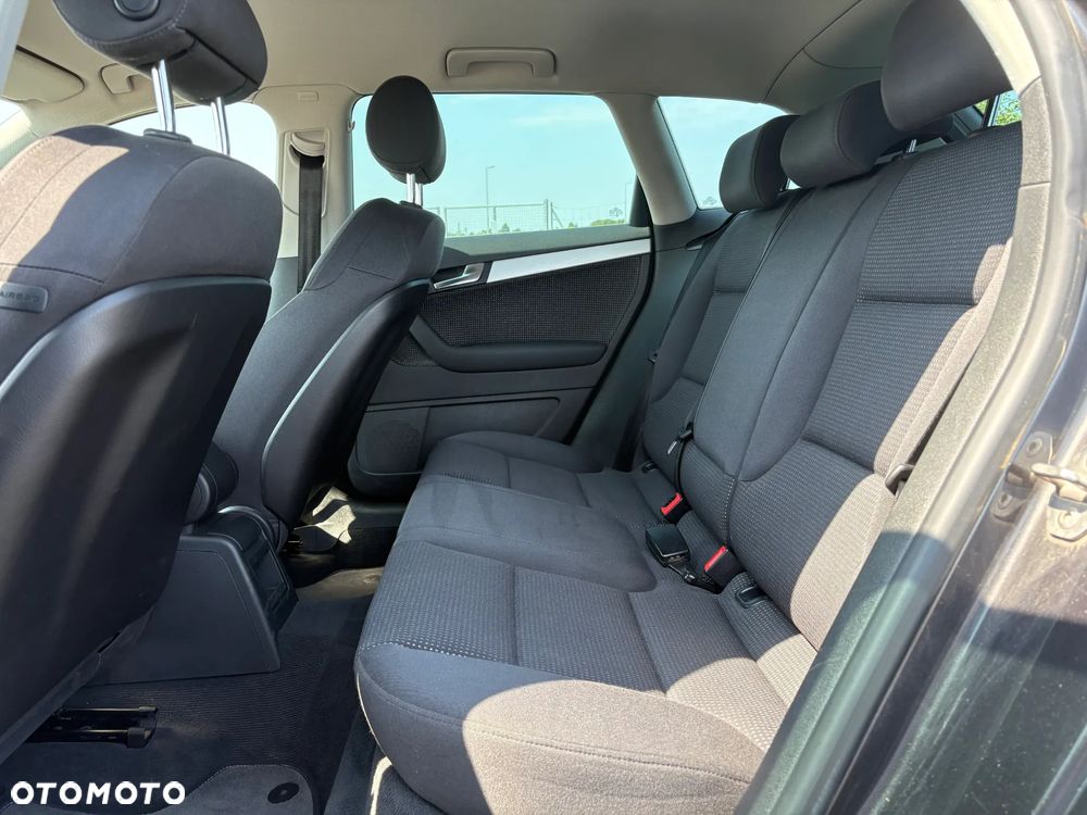Audi A3 Sportback 2.0 TDI Ambiente - 29
