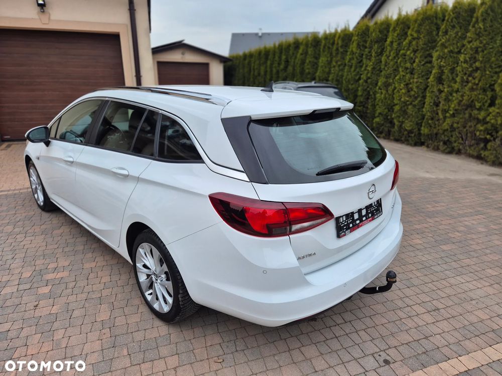 Opel Astra 1.6 D (CDTI) Start/Stop Innovation - 14