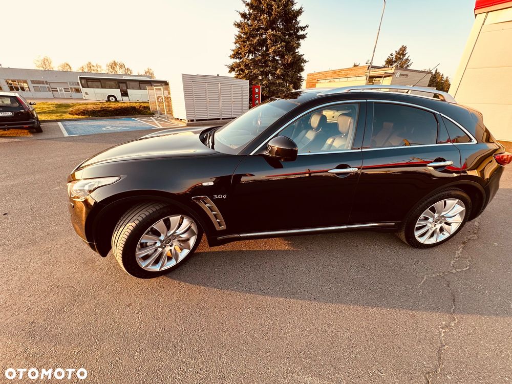 Infiniti QX70 3.0d S - 2