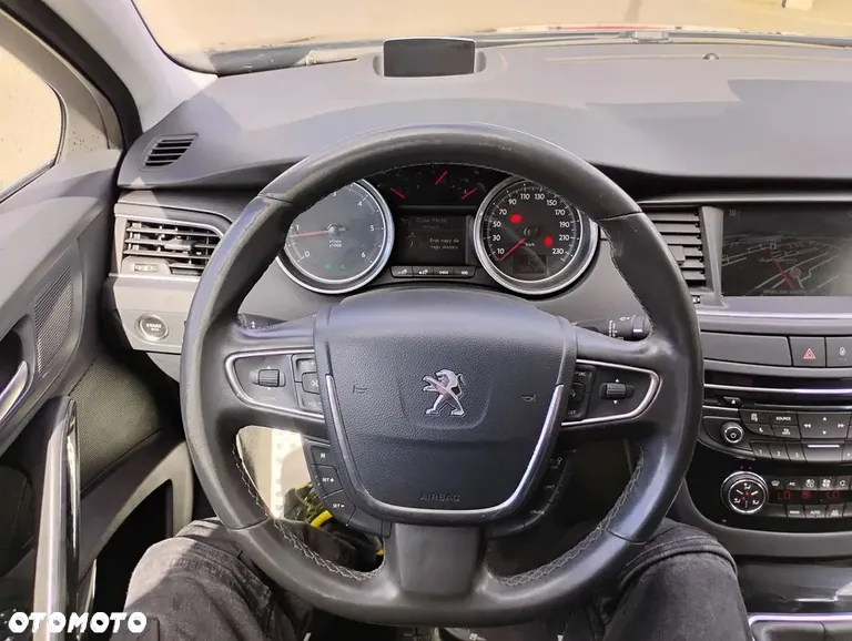 Peugeot 508 HDi FAP 160 Allure - 12