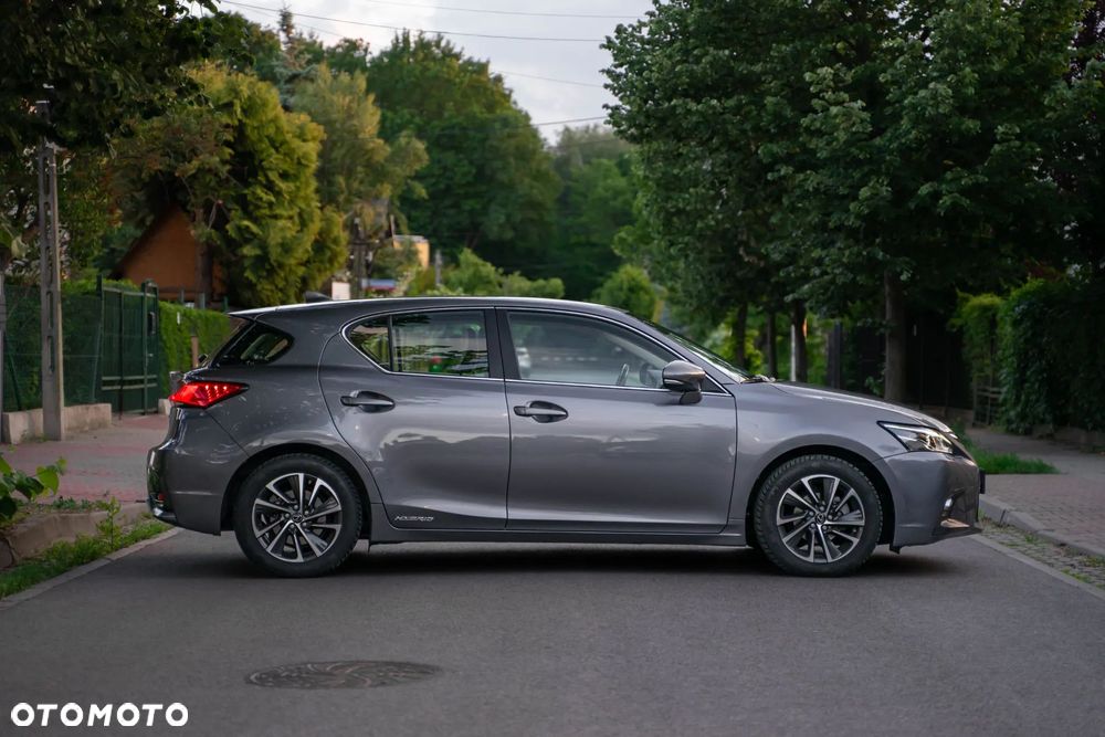 Lexus CT 200h Business Edition - 5