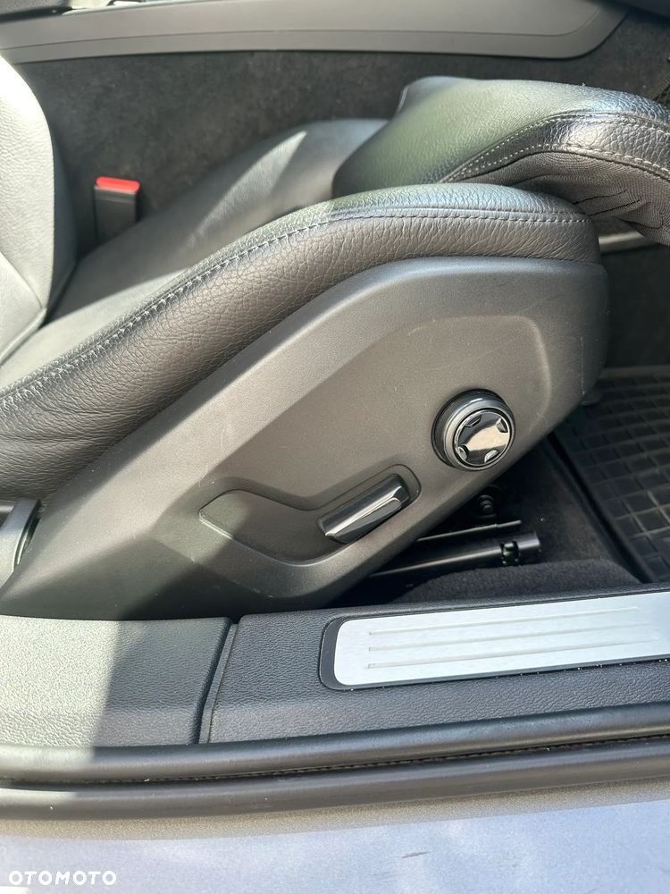 Volvo V60 D3 Inscription - 32