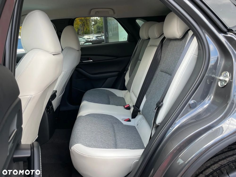 Mazda CX-30 2026